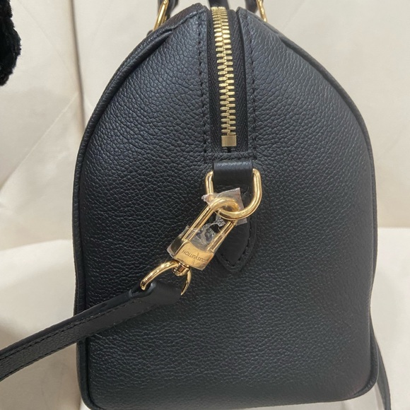 NEW🔥Louis Vuitton Speedy 25 Bandoulière Empreinte Bag - Picture 7 of 15